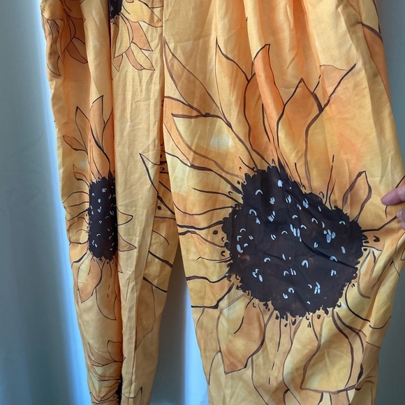 Sunflower Print Jumpsuit: size L/XL - Picture 3 of 7